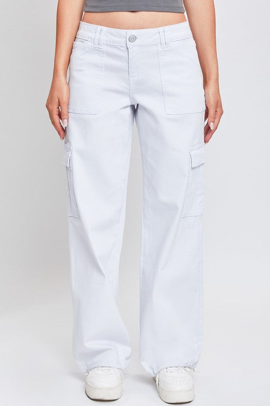 Pantalón de mezclilla tipo cargo
