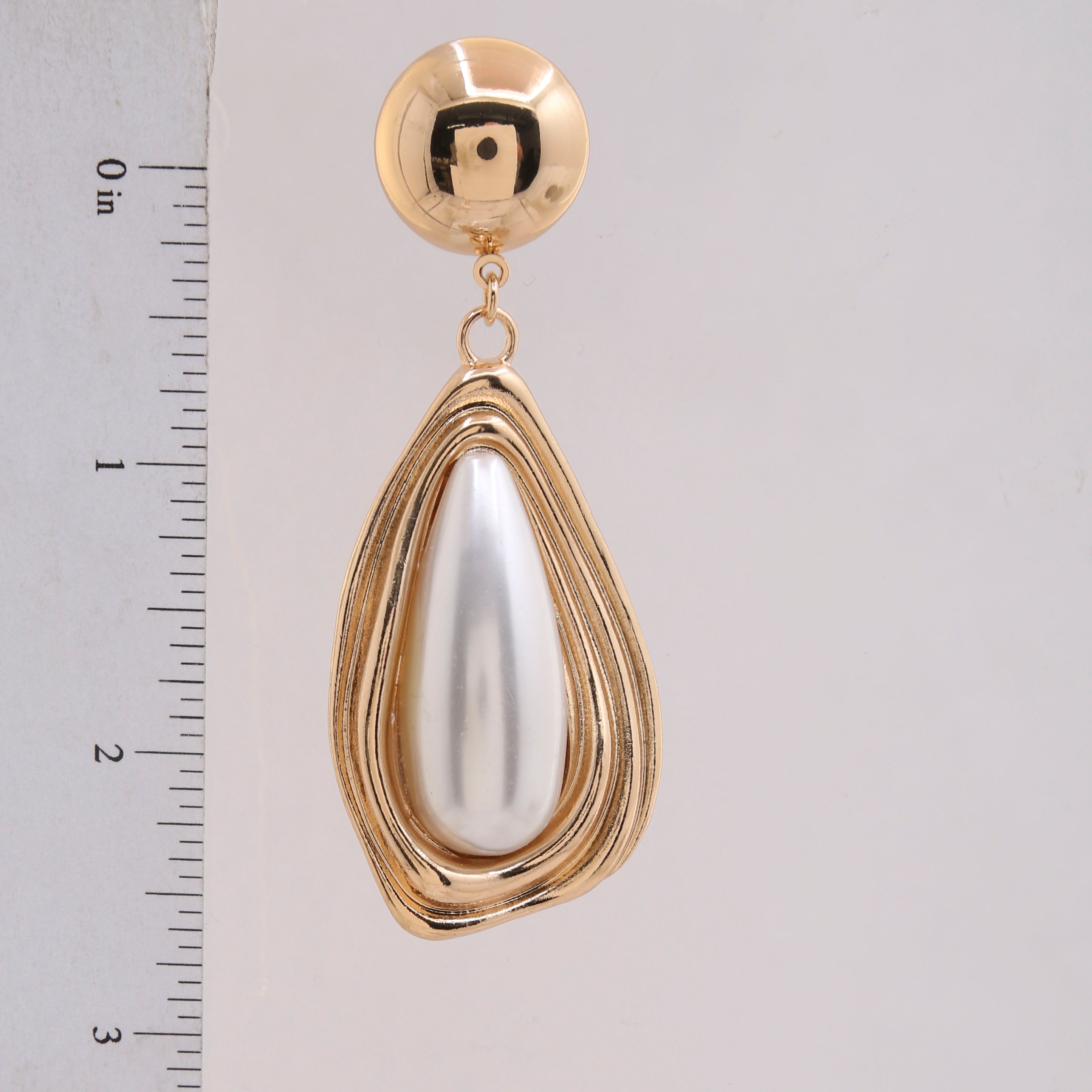 Aretes gota con perla