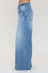 Pantalón de mezclilla corte baggy
