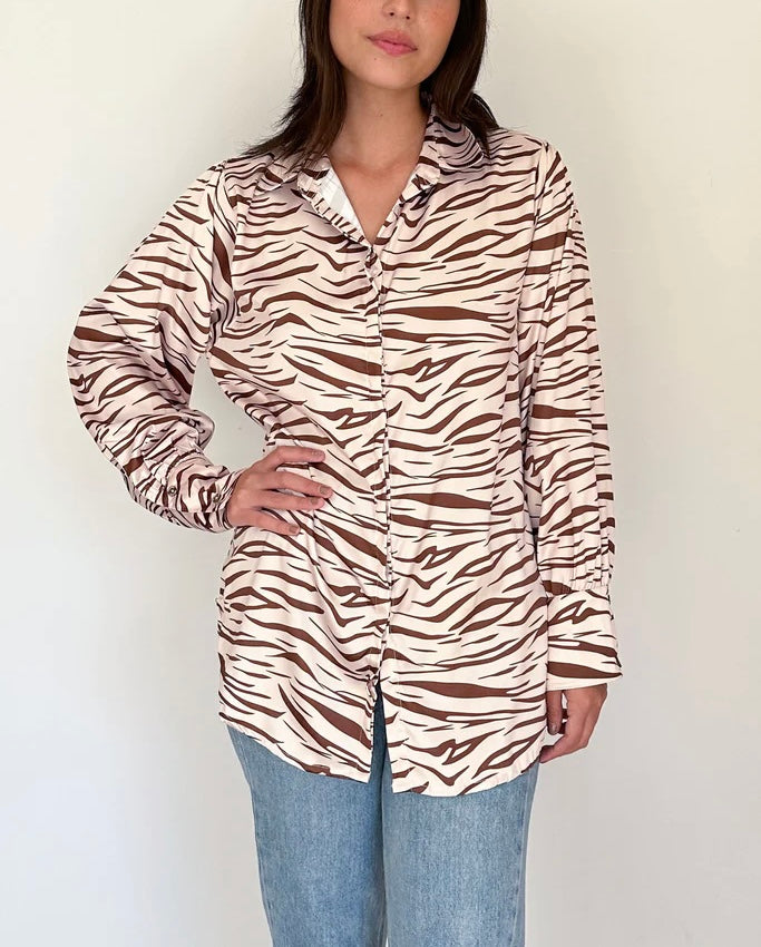 Camisa satin estampado manga larga
