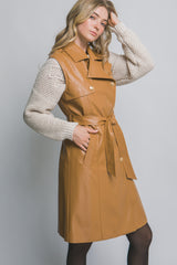 Chaleco largo vinipiel