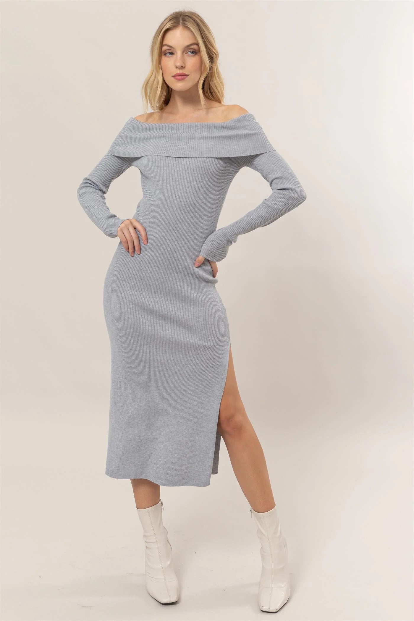 Vestido off-shoulder de punto
