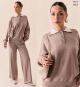 Conjunto tejido cuello blanco