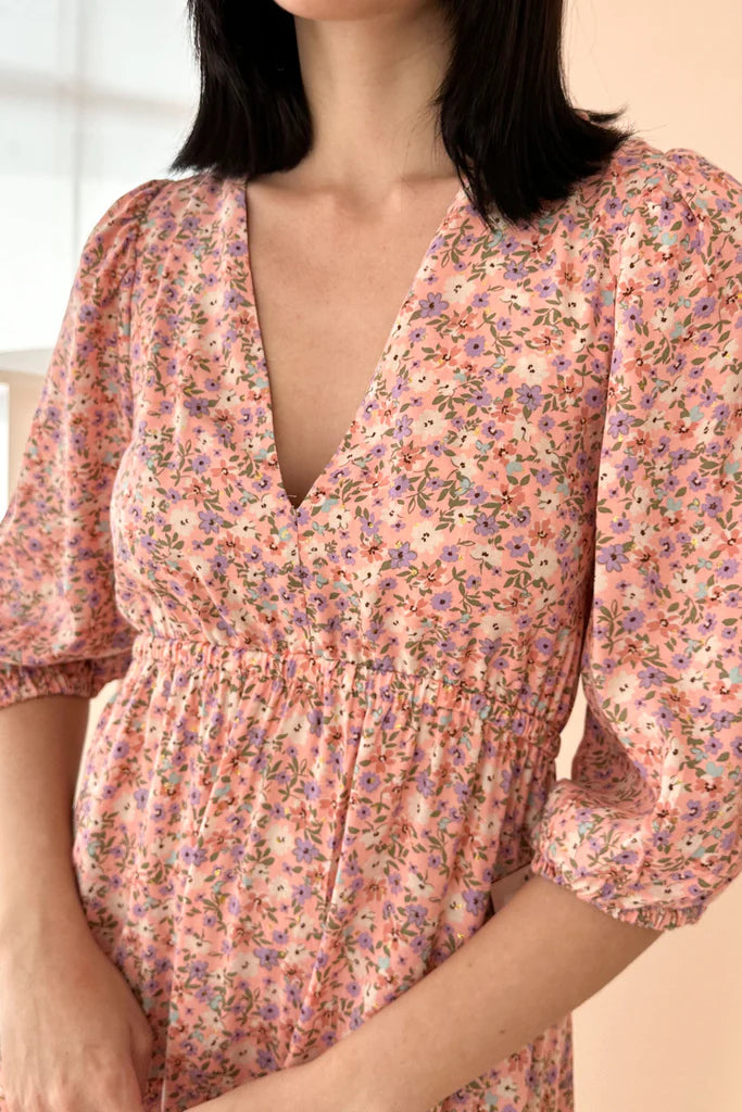 Vestido escote profundo V