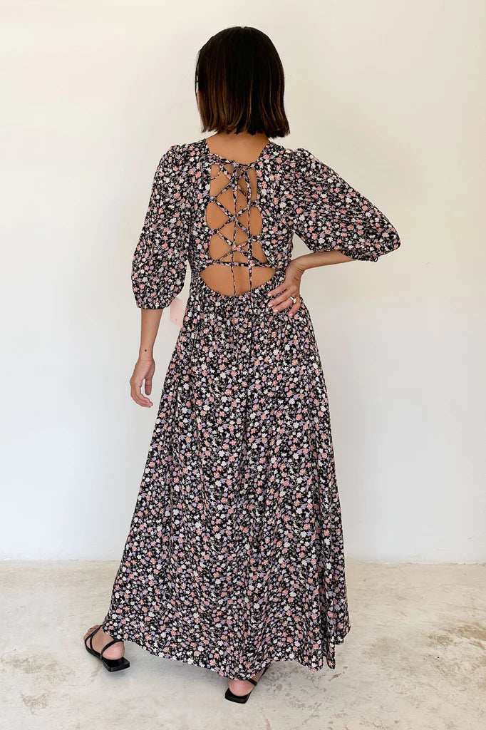 Vestido escote profundo V