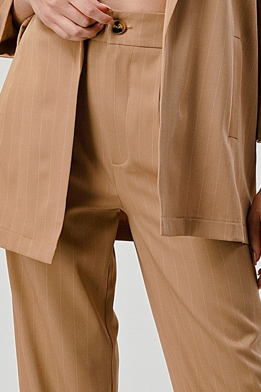 Pantalón de lineas