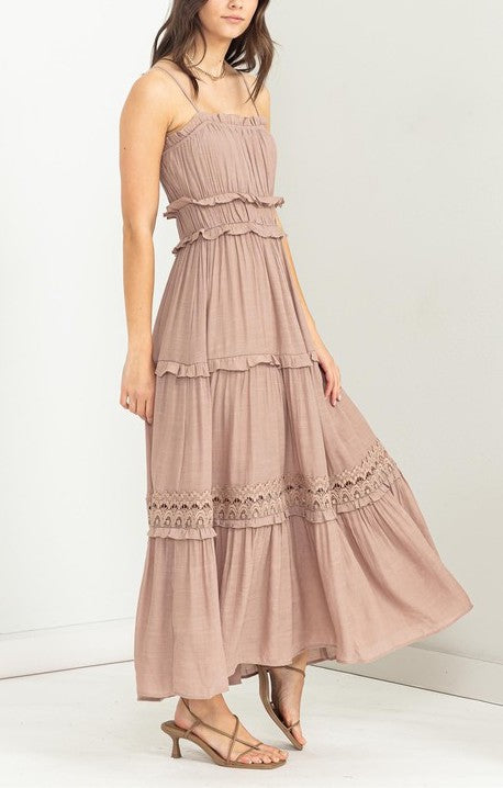 Maxi vestido escalonado