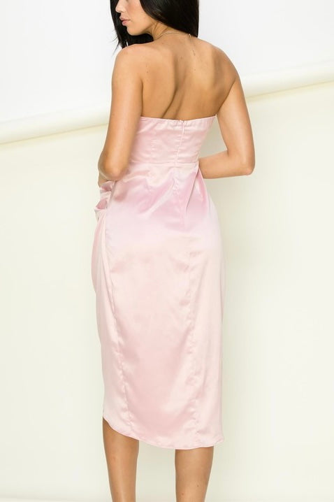 Vestido strapless de satin